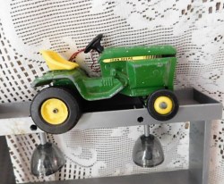 john deere 5 inch tractor b